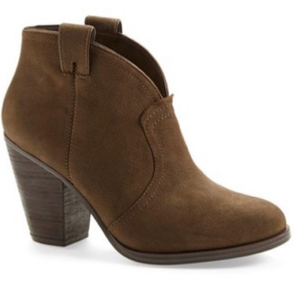 Vince Camuto Hillsy Brown Suede Ankle Western Boots Size 7